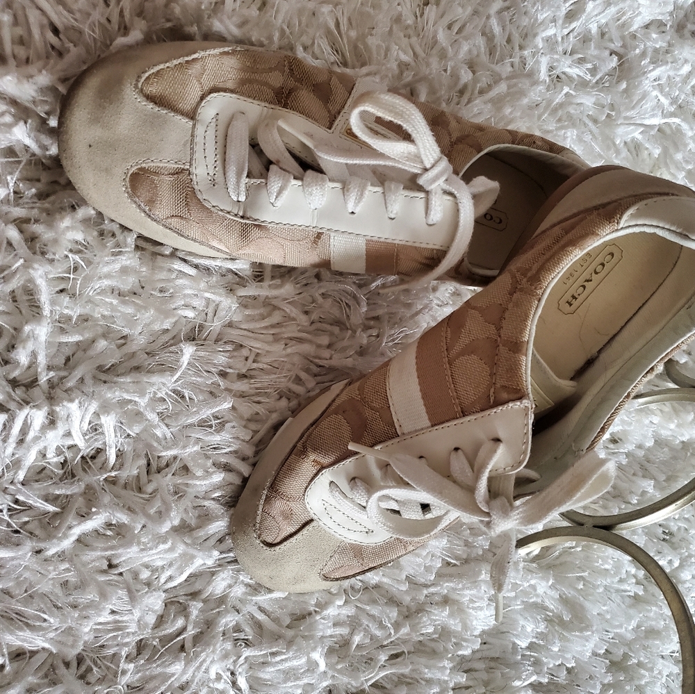 Vintage cc coach sneakers